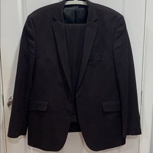 Reaction by Kenneth Cole 2 Piece Burgundy Suit